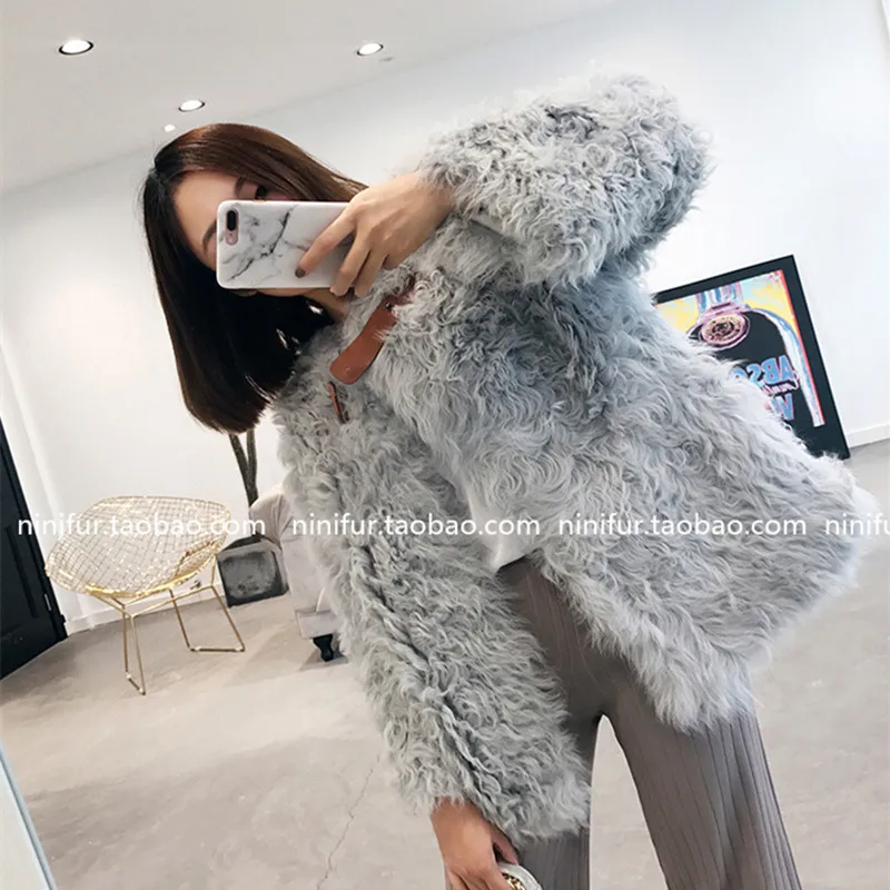 Женское пальто из овечьей шерсти Карачаево натурального меха ягненка теплая