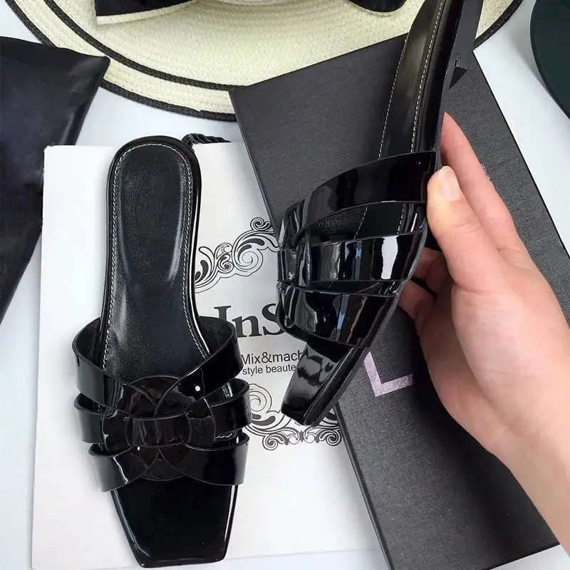 Женские шлепанцы из натуральной кожи на низком каблуке летние пляжные сандалии с