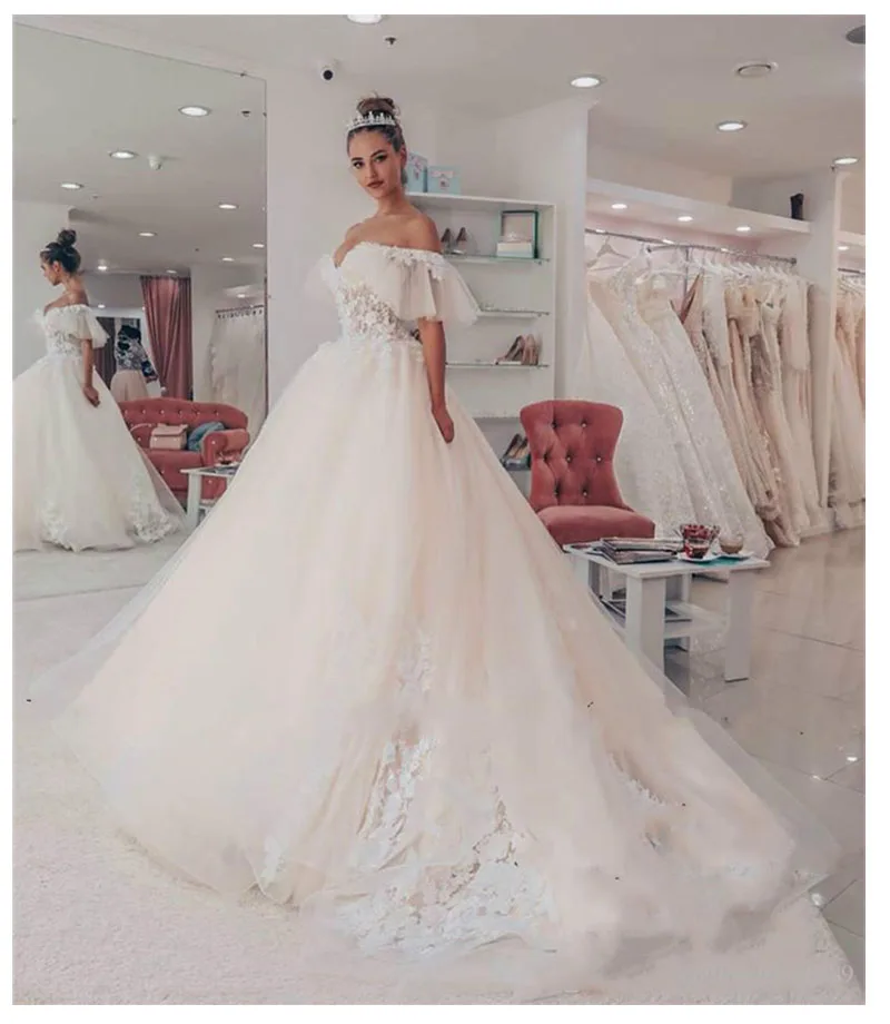 Свадебное платье LORIE в стиле принцессы с аппликацией сердечки 3D цветами открытой