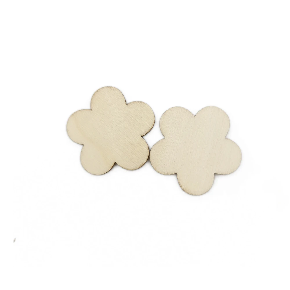 50pcs 40mm Wooden Plum Flower Blossoms Shape Unfinished Cutout Chips for Board Game Pieces Arts Crafts Projects Ornaments |