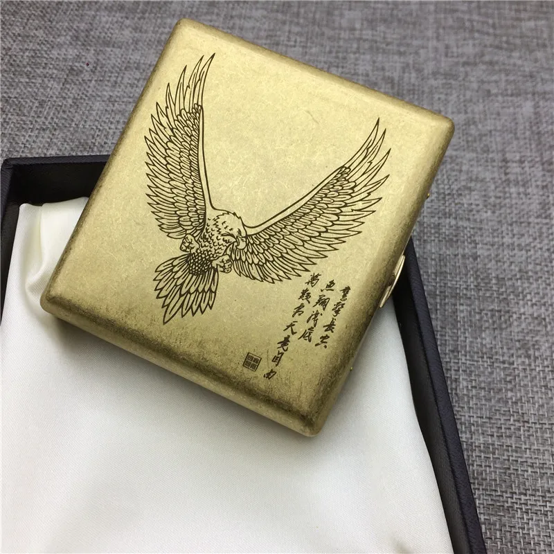 Eagle Медный чехол для сигарет с головой короля волка, мужские металлические коробки для сигарет с лазерной гравировкой, коробка для хранения дыма, подарок для мужчин - Цвет: Eagle