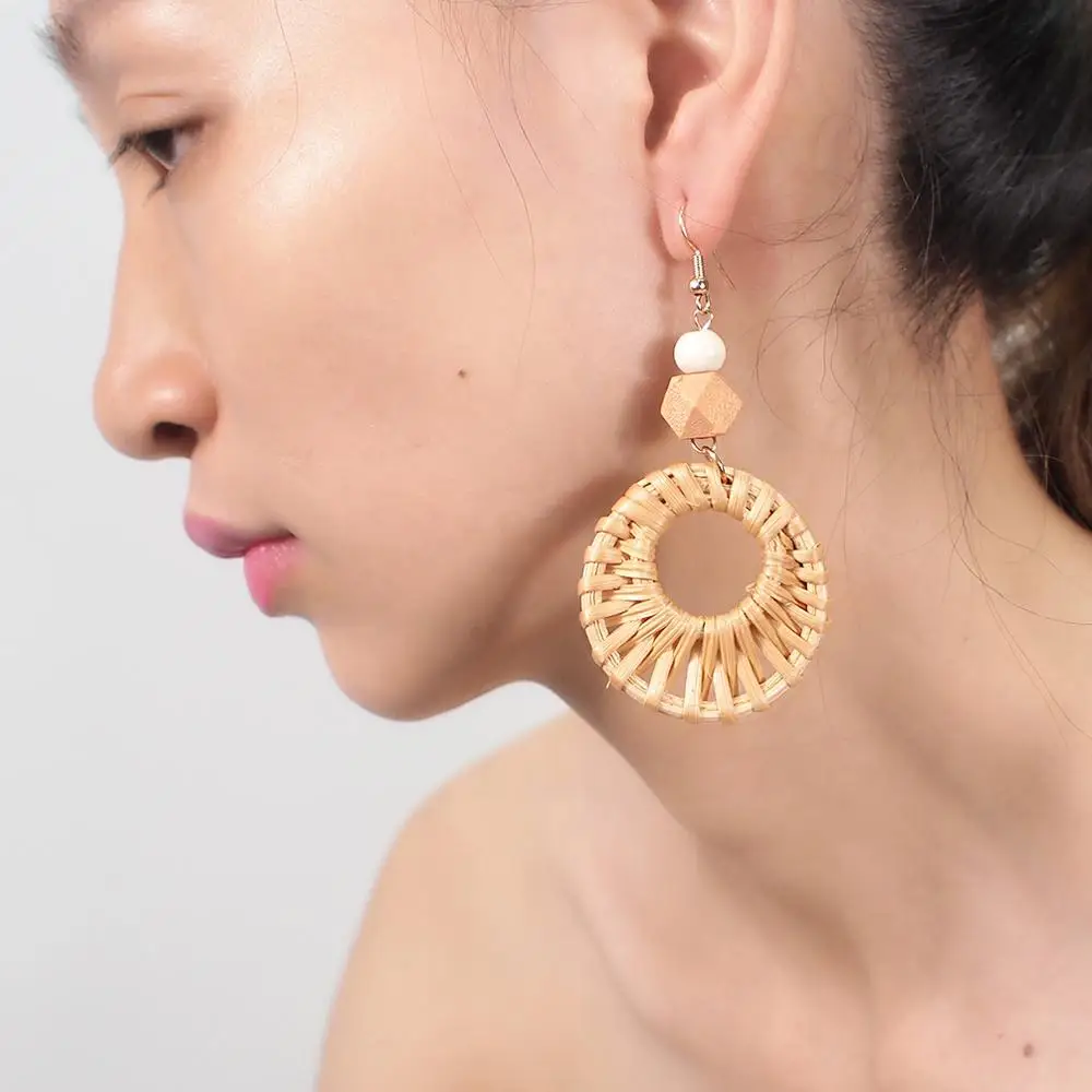 Богемные плетеные серьги MANILAI из ротанга для женщин деревянные бусины ручной