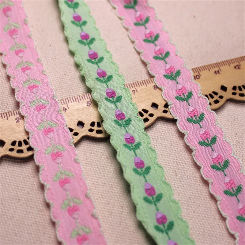 

3 yards 1.5 cm Pink Green Embroidered Flower Webbing Garment Bags Trimmings Wedding Dress Cusack Ribbon Polyester Cotton Fabric