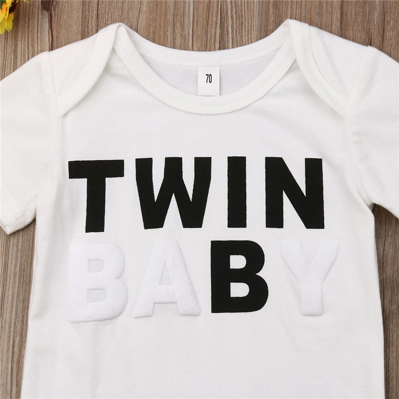 Боди для девочек и мальчиков белый комбинезон с буквенным принтом новорожденных