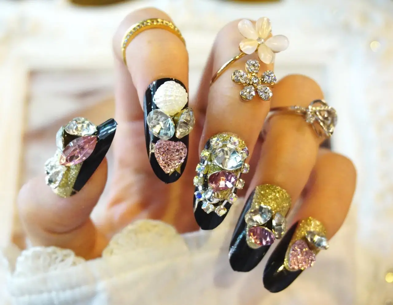 Новый 24 шт. Партия Маникюр 3D Горный Хрусталь Блестит Украшения Французский