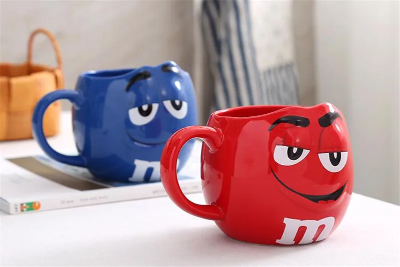 M& M кофейные кружки, керамические чайные чашки и кружки, большая емкость, милый боб, мультяшная креативная посуда для напитков, отправка ложки