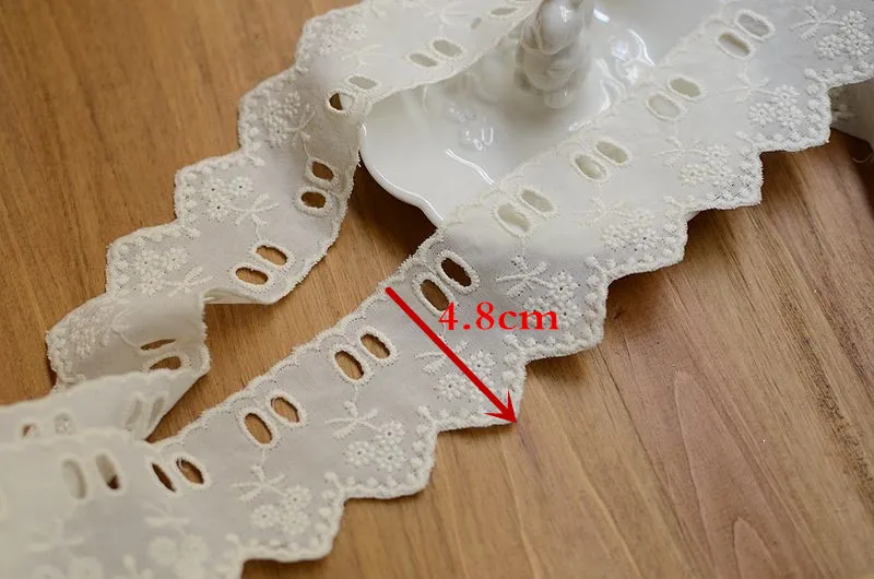 Бесплатная доставка 5 метров льняная Кружевная аппликация с вышитыми цветами