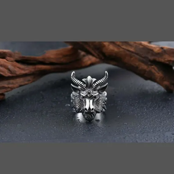 Прямая поставка новинка Стильное мужское посеребренное кольцо в старинном стиле