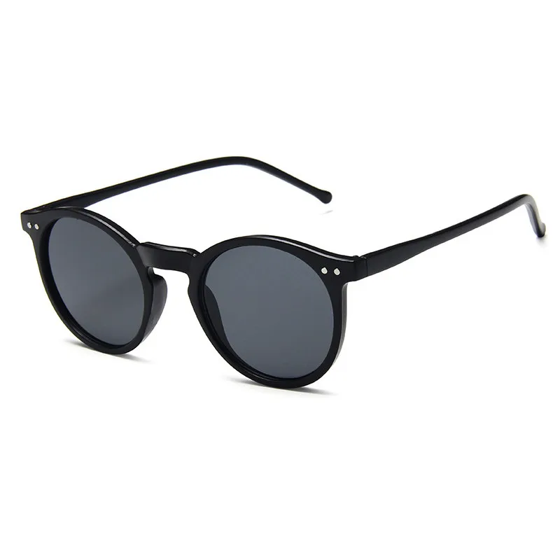 Vintage Rivets Shades Oversized Sunglasses Men Women Brand Design Gradient Sun Glasses Driving Goggles gafas de sol mujer UV400 |