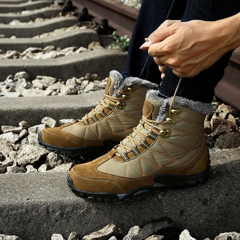 Мужские теплые ботинки на меху Черные ботильоны из водонепроницаемой ткани