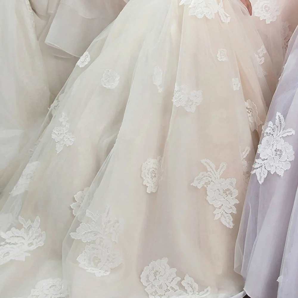 

Elegant Light Purple Girls First communion dresses Lace Appliques Flower Girl Dress Kids Ball gown pageant dresses for girls