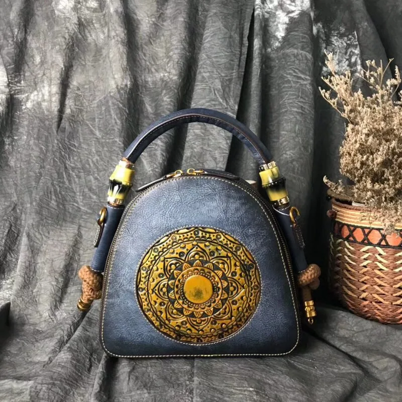 Дизайнерская винтажная женская маленькая сумочка из натуральной кожи с