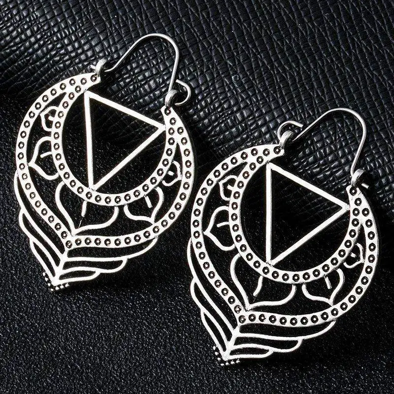 antique silver Индийские племенные латунные серьги, висячие серьги в форме цветка, украшенные вихрем «цыганские» серьги для женщин, богемные Винтажные серьги EAR00C05B - Окраска металла: antique silver