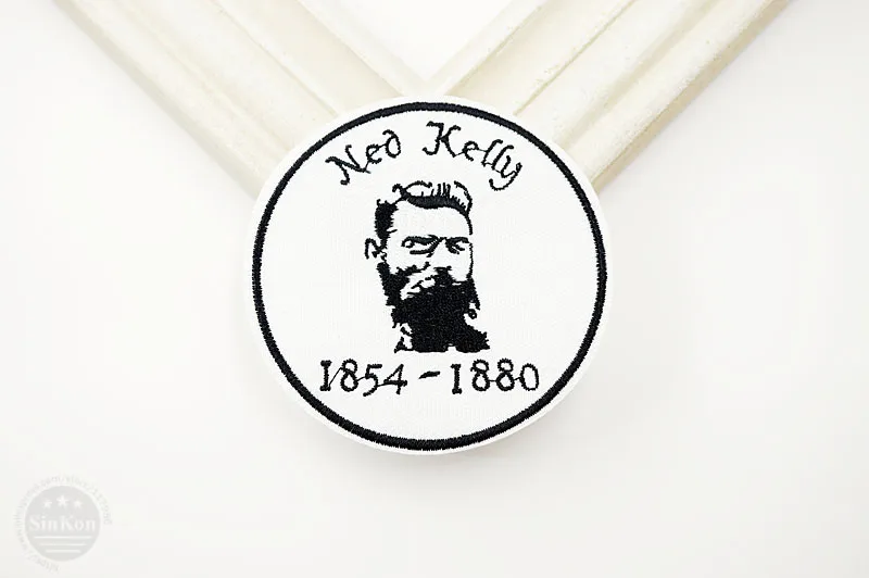 Ned Келли(Размер: 7,6 см) DIY Нагрудный Знак Вышитые Симпатичные значки хиппи железа на детей Мультяшные нашивки для наклейки для одежды