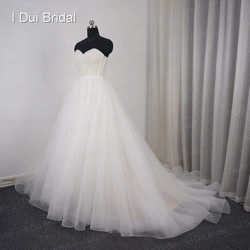 Свадебное платье бальное из фатина кружевной корсет с бисером подкладка цвета