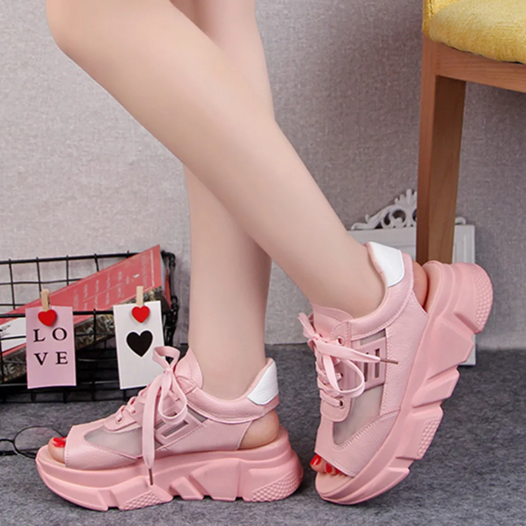 Летние спортивные сандалии с широко открытым носком на толстой подошве дышащей