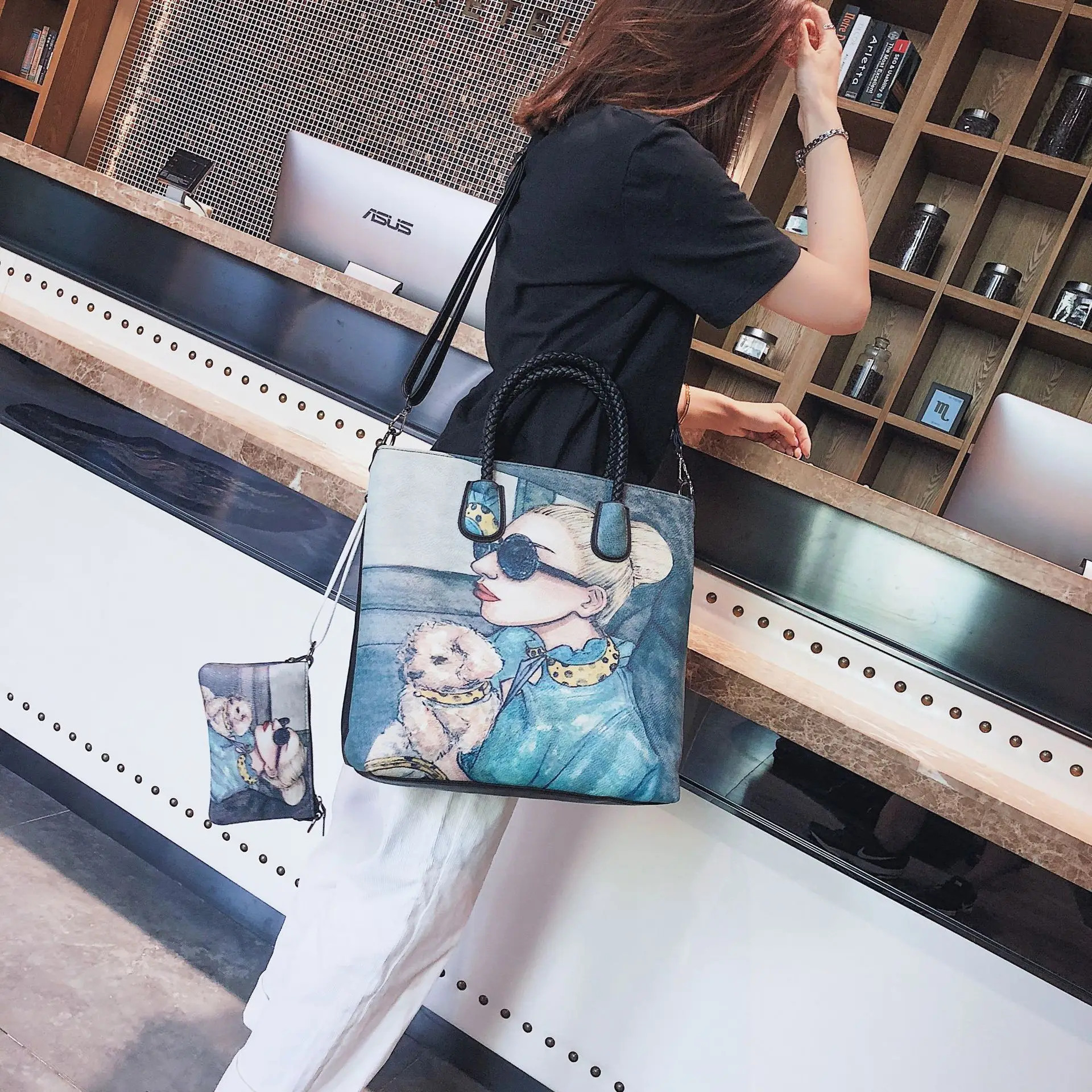 2018 NewFashion минималистский печати Красота одного плеча большой Ёмкость телефон