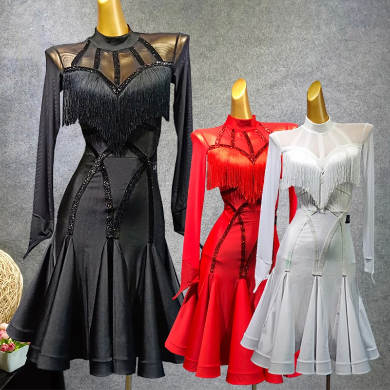 Женское платье для латиноамериканских танцев красное с кисточками и бахромой