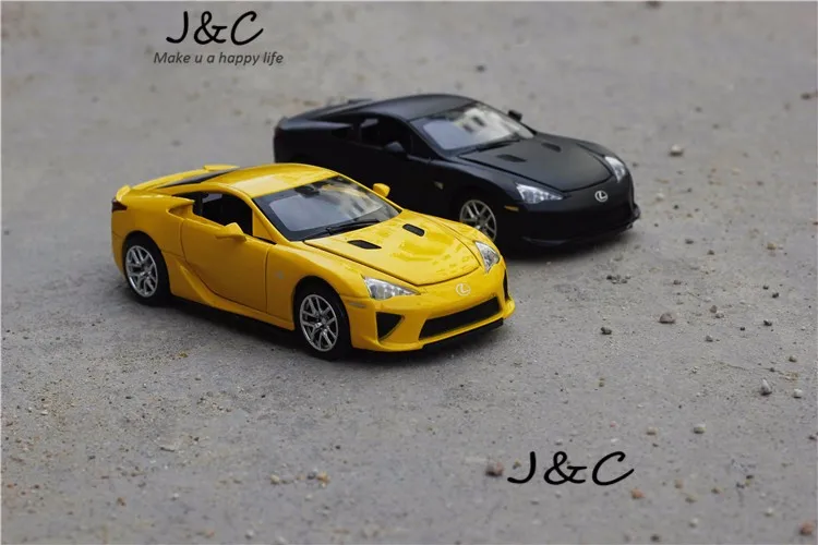 LFA 1:32 Масштаб литая под давлением Металлическая Модель гоночного автомобиля для коллекции Lexus модель вытяжной игрушки автомобиль со звуком и светильник