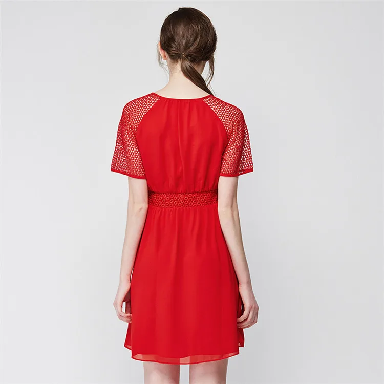 Черное однотонное кружевное платье офисное женское элегантное шифоновое с