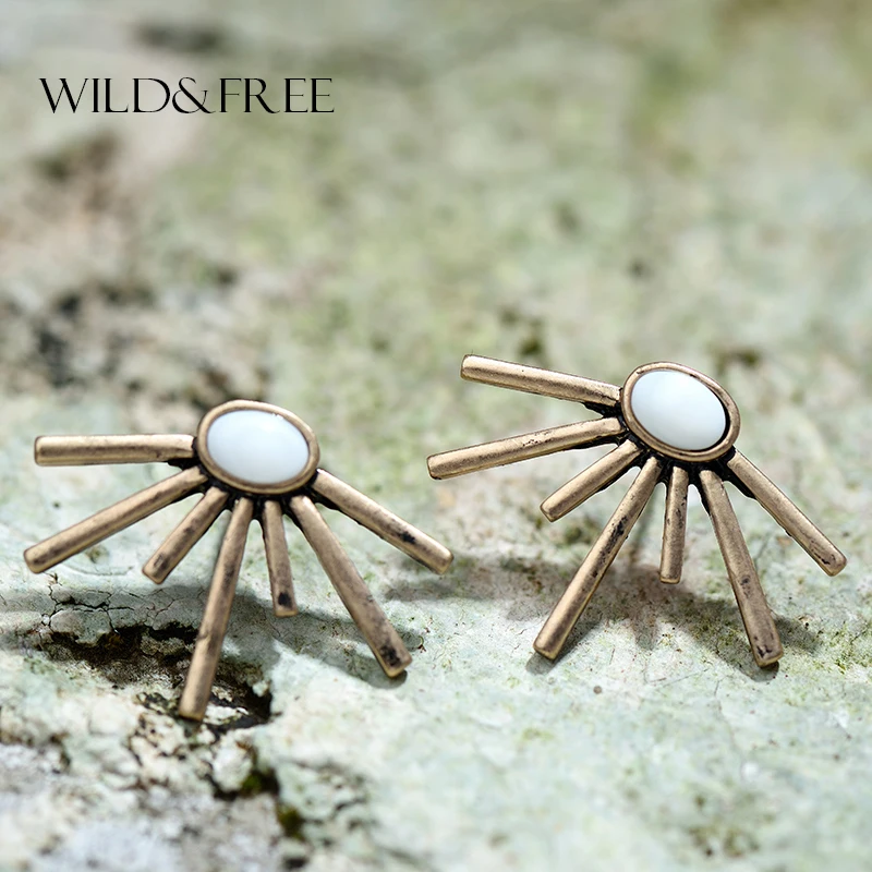 Винтаж геометрические серьги-гвоздики с натуральным в виде ракушки богемном