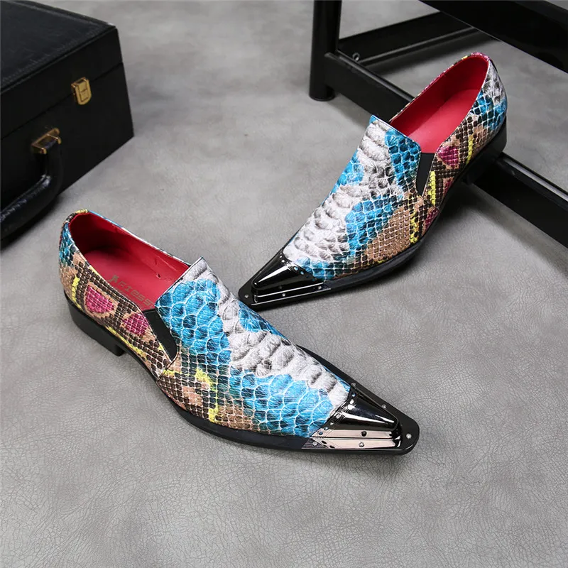 Fashion Serpentine Gentleman Shoes Man Red Inside Metal Toe Designer Flats Rivets Spikes Pointed Dressing Casual | Обувь