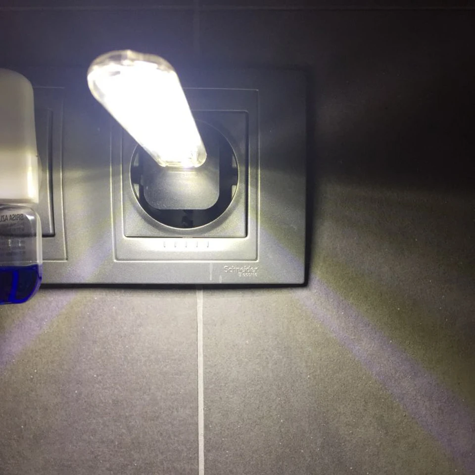 Мини Портативный USB Настольный светодиодный светильник DC5V ультра яркая лампа для