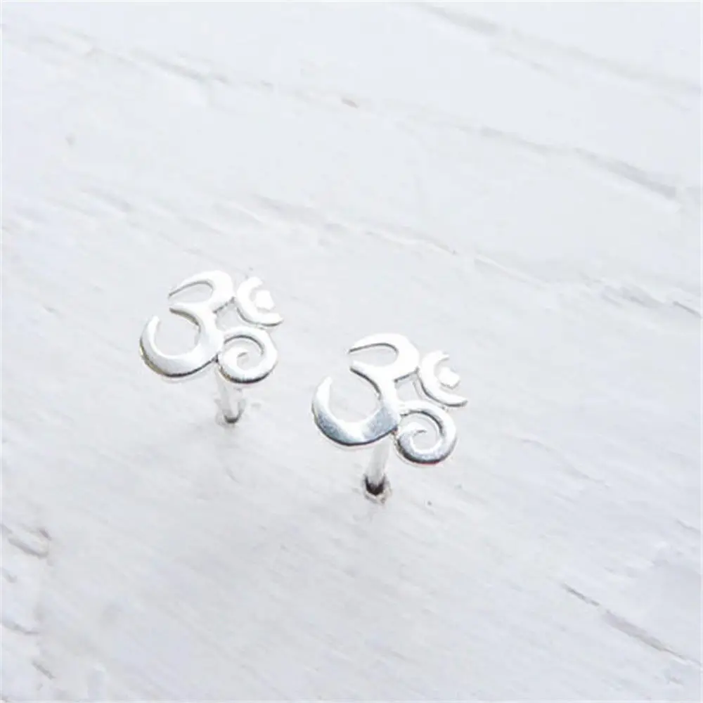 Простой Для Женщин Йога Ом серьги серебряные с шипами мини ювелирные изделия -