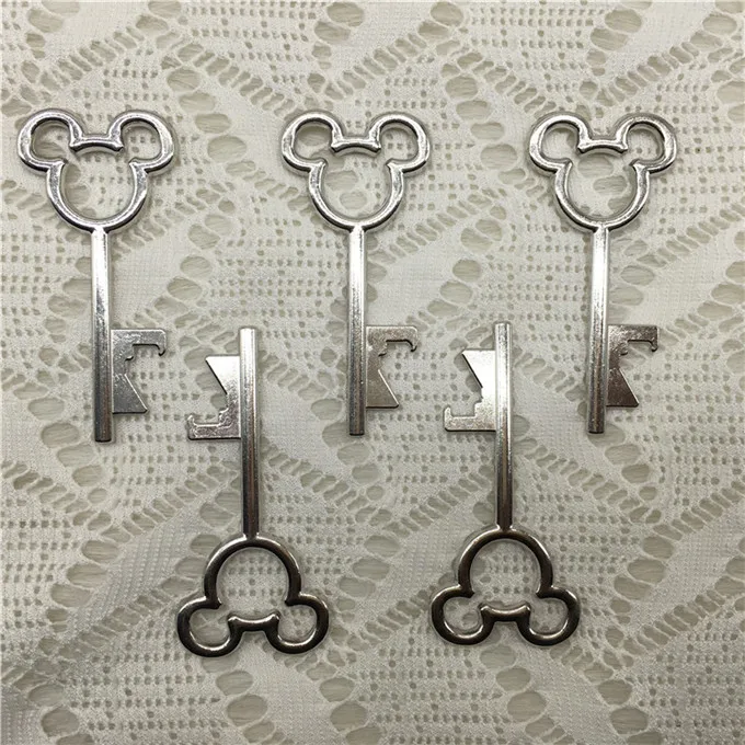 Silver 50 шт./лот Свадебные сувениры вечерние подарки курица вечерние подарок для гостей Мышь скелет ключ открывалка для бутылок пива четыре Цвет выбор - Цвет: Silver