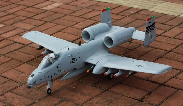 Окончательного Би A10 Twin 64 мм EDF самолет на радиоуправлении самолет с самонастраиваемым устройством высоко масштабируется кабана thunderbold II A10
