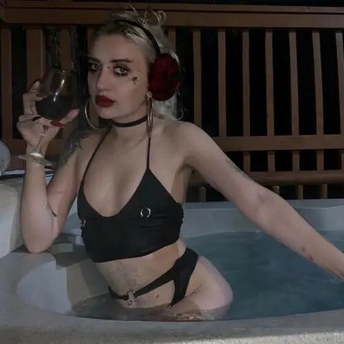 Новый стильный хит продаж женский сексуальный однотонный купальник без рукавов