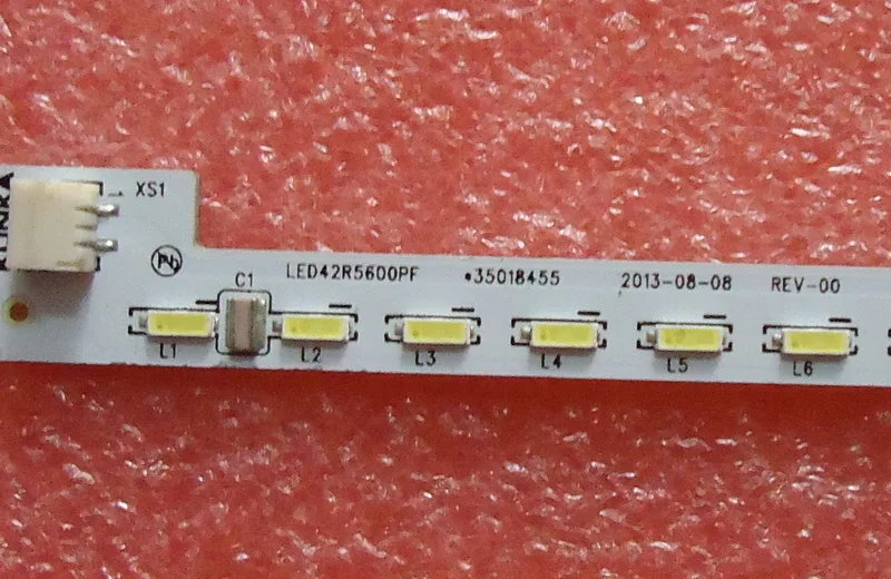 

Артикул лампы LED42F1300NF 35018781 37024256 1 шт. = 72 светодиода 535 мм