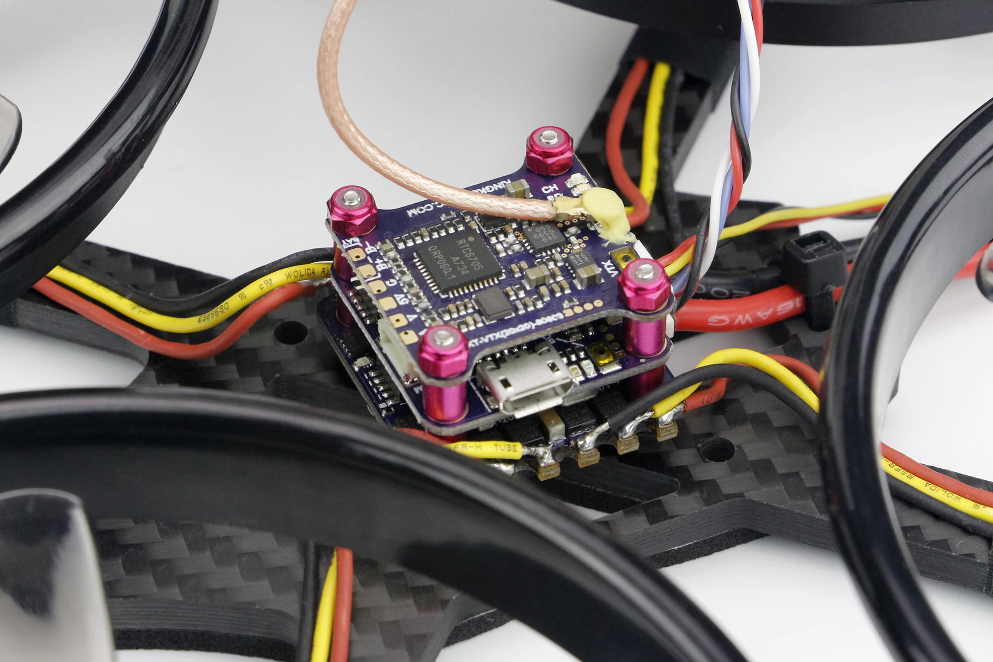 LDARC ET MAX 185 мм 4 дюйма 3-4 S FPV Racing Дрон PNP F4 Полет контроллер OSD 20A Blheli_S ESC 1200TVL Cam 5 8G 25 ~ 200 mW