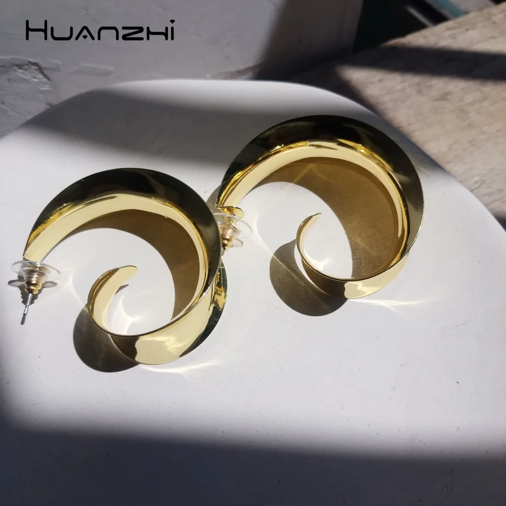 HUANZHI 2019 Преувеличенные ретро позолоченные металлические изгибы неправильные в
