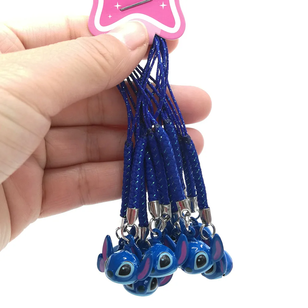 Stitch 100 шт Pikchu Stitch Scrump Jack mickey minnie Marie Doraemon лягушка Медвежонок для мобильного телефона на ремешке колокольчики Цифры Розничная - Цвет: Stitch