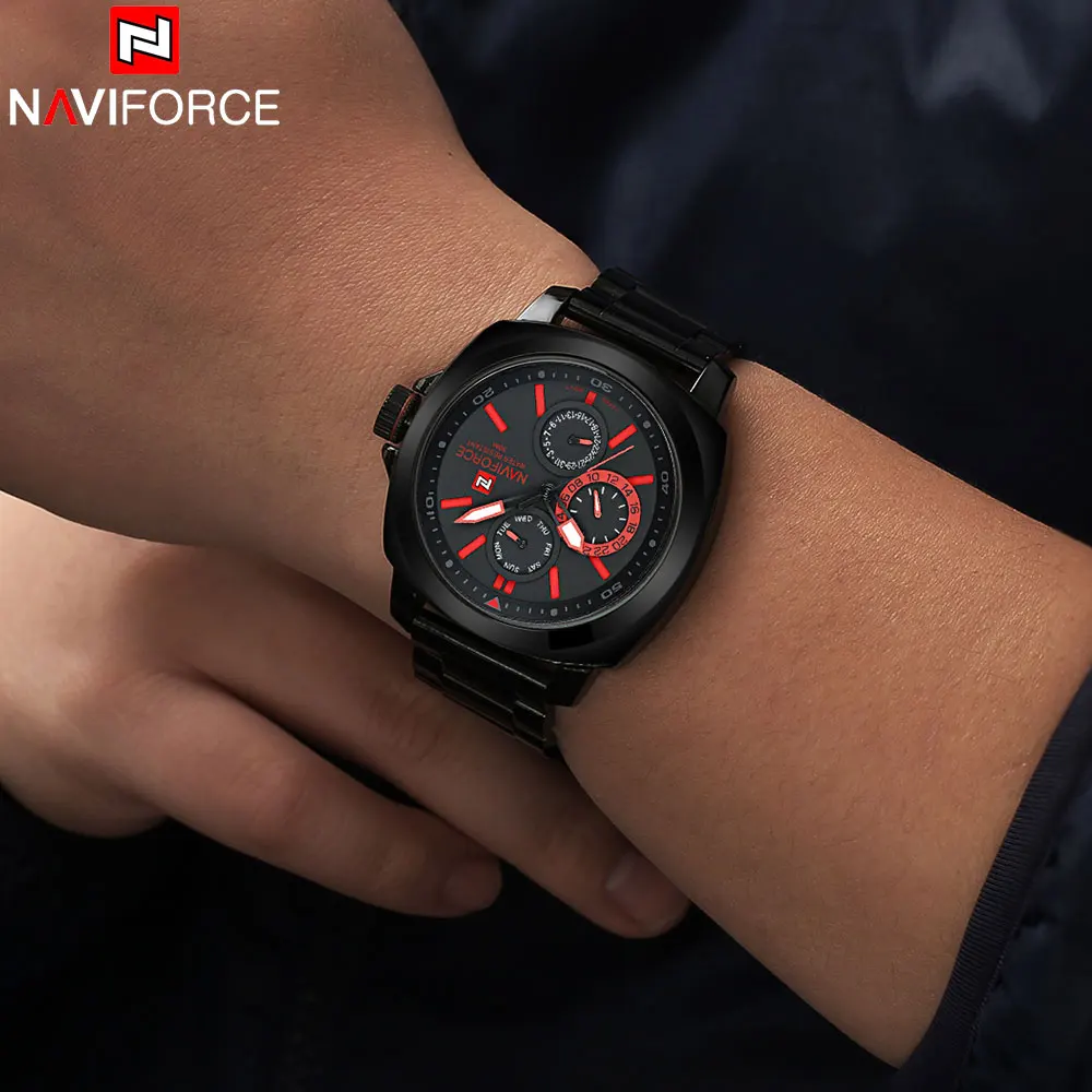 Часы мужские Кварцевые водонепроницаемые с браслетом из нержавеющей стали 24