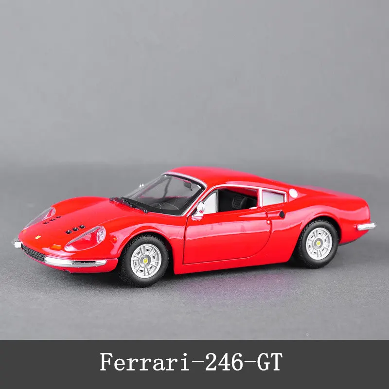Bburago 1:24 Ferrari Roadster модель автомобиля литье под давлением Металлическая Модель Детская игрушка подарок коллекция автомобиля из искусственного сплава - Цвет: 246GT