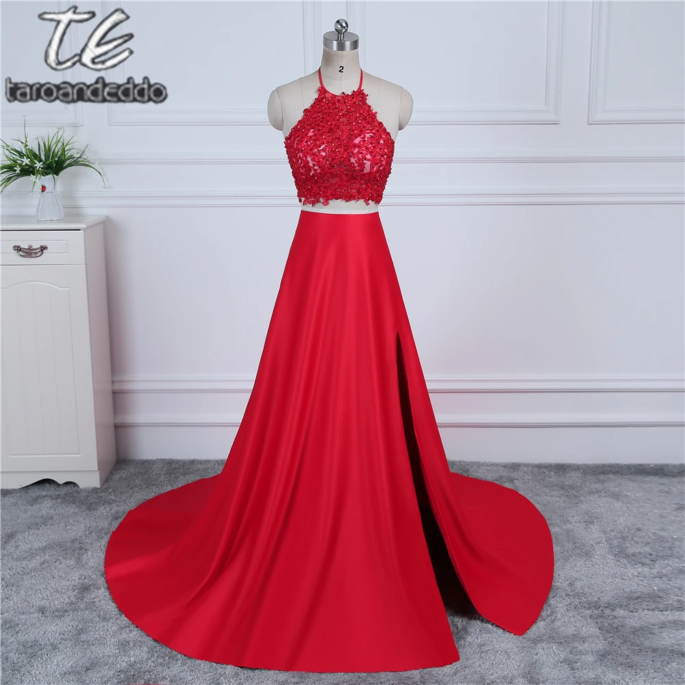 Красное платье для выпускного с аппликацией и вырезом на шее 2 предмета кружевное