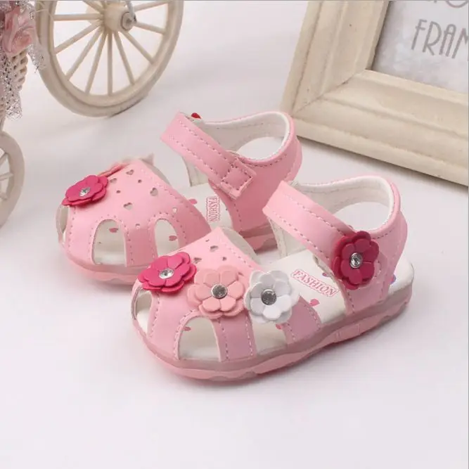 Детские сандалии на плоской подошве с цветком светильник для девочек|sandals shoes women