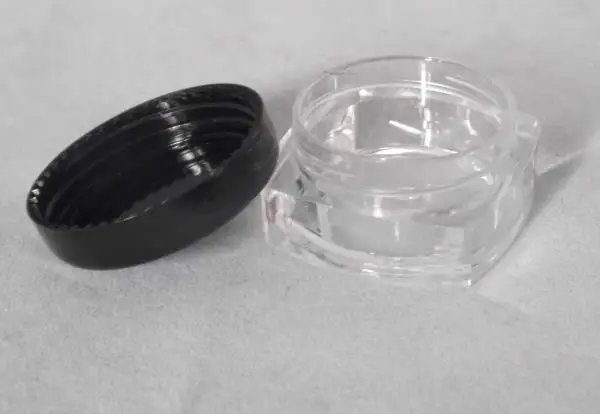 

100 PCS 5g black jars square jar plastic my bottle black lid jars empty bottle eyeliner eyeshow case