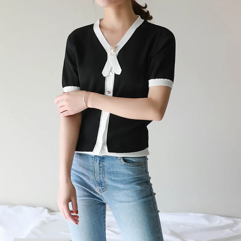 Summer Autumn pearl beading Cardigan Women Chic Style Knitted Blouses Short sleeve Shirt V-neck patchwork Blusas B-117 |