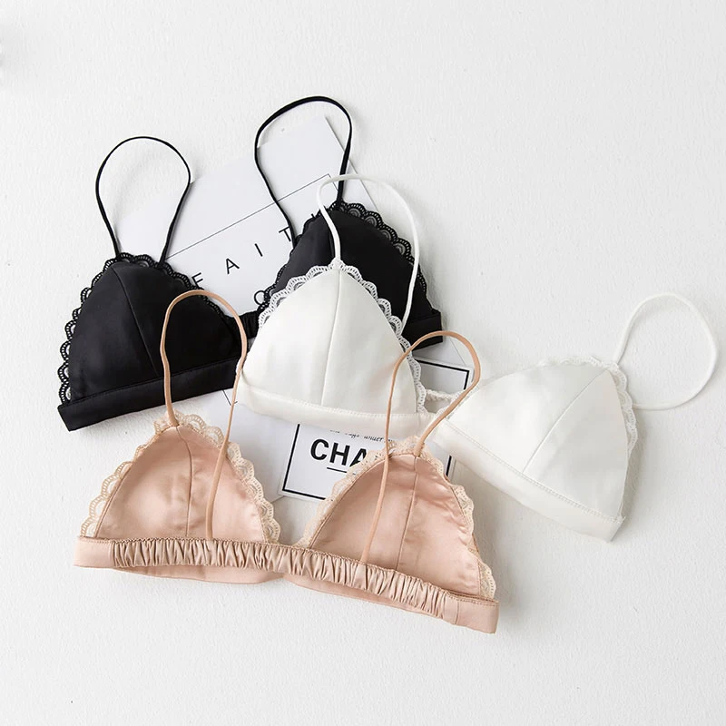 Образец кружевных атласных бесшовных бюстгальтеров без косточек с треугольными