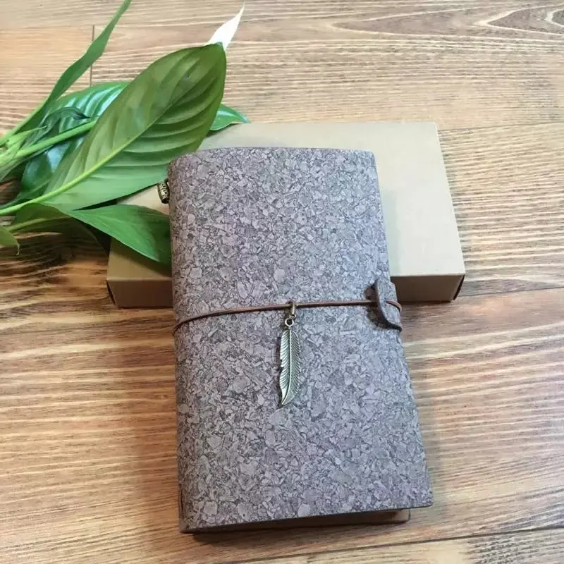 Gold feathers coffee Винтажная кожаная записная книжка ручной работы, перо пирата, сделай сам, детский дневник, записная книжка, канцелярские принадлежности, мягкая обложка для путешественника, записная книжка, дневник, подарок - Цвет: Gold feathers coffee