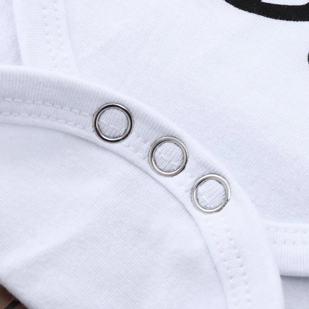 Летняя одежда для новорожденных Одежда маленьких мальчиков и девочек с надписью