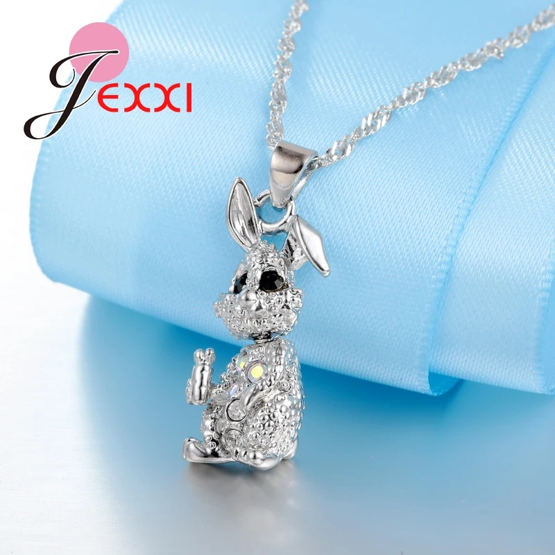 Колье с подвеской из серебра 925 пробы кроликом | Украшения и аксессуары