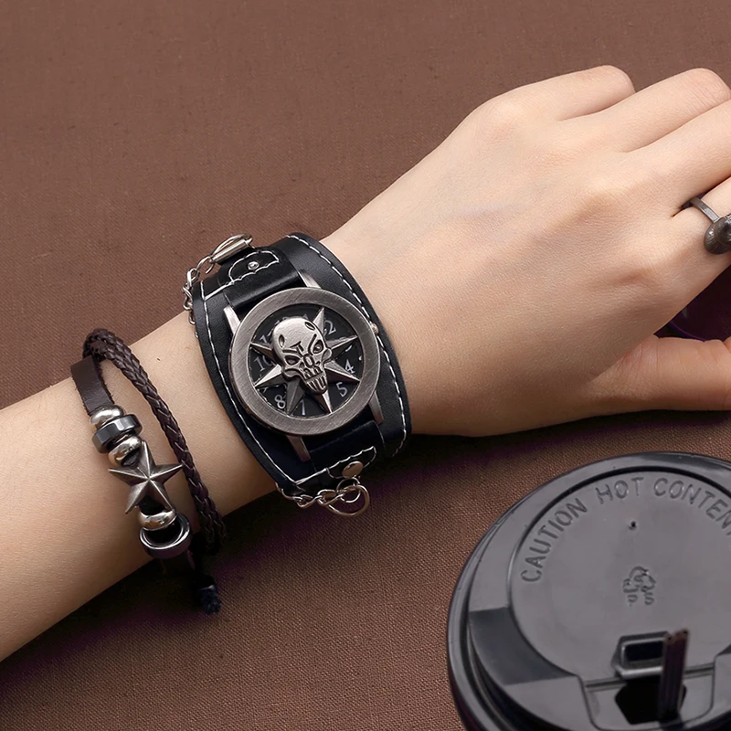 

Hot Sales O.T.SEA Brand O.T.SEA Brand Spike Skull Quartz Punk Watches Men Luxury Leather Sports Watch Relogio Masculino 1831-10