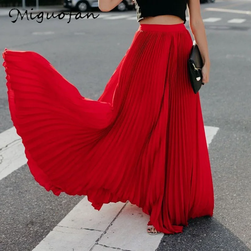 Красный Miguofan Pleated Skirt Women High Waist Long Skirts Loose Streetwear Solid Black White Maxi Skirts Summer Jupe Femme - Цвет: Красный