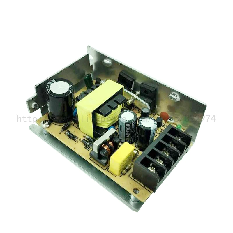Фото Блок питания 12V2A импульсный драйвер Светодиодная лента DC12V2A 24 Вт источник Блок питания 12V2A импульсный драйвер Светодиодная лента DC12V2A 24 Вт источник
