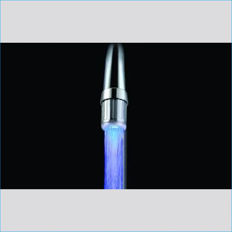 Светящаяся светодиодная подсветка для крана трехцветный аэратор с термостатом 3