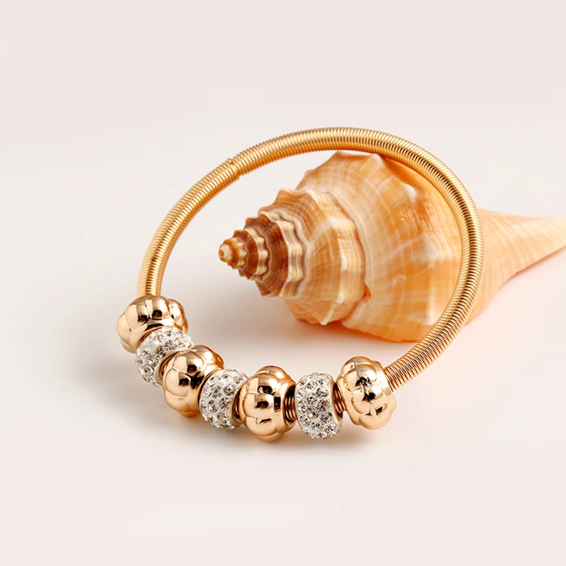 Женский браслет с шармами в виде хрустальных шариков золотого цвета|bracelets &